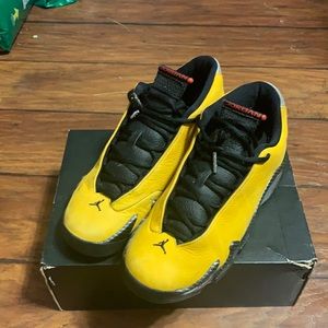 Jordan University gold 14 (gs)